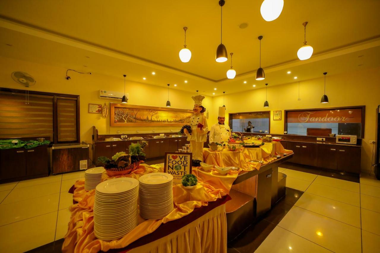 Corbett The Baagh Spa & Resort Rāmnagar Extérieur photo