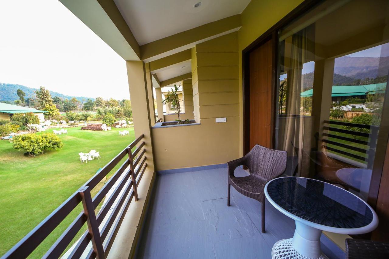 Corbett The Baagh Spa & Resort Rāmnagar Extérieur photo